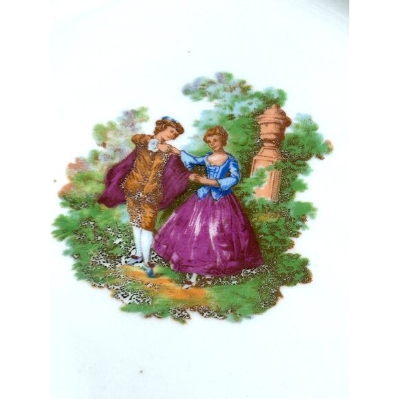 2 Vtg Plates Romantic Courting Couple APULUM Porcelain White Gold Trim Romania - Picture 8 of 16